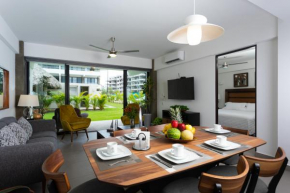 Right in the heart of Nuevo Vallarta! New and modern condo close to beaches, restaurants and more